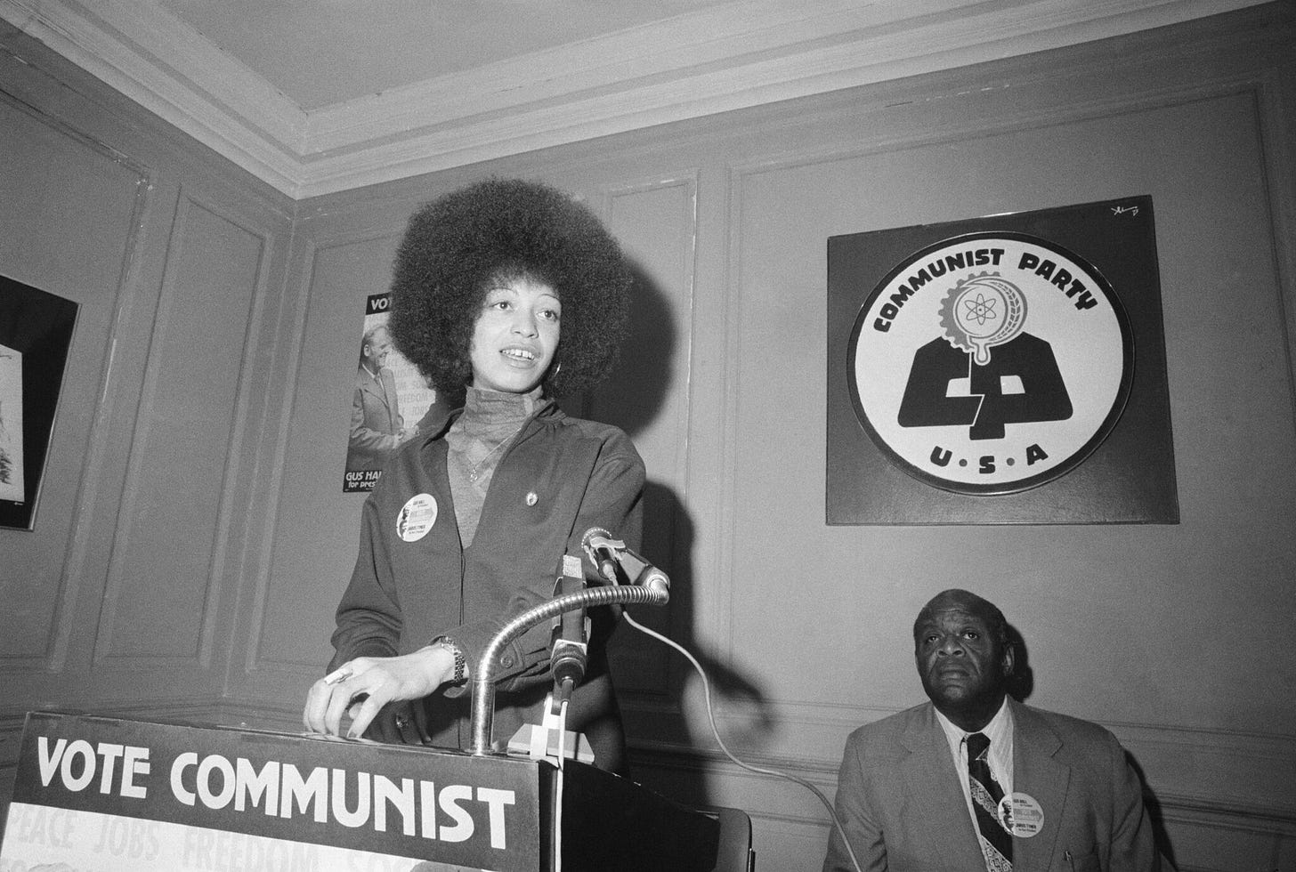 Angela Davis Still Believes America Can Change - The New York Times