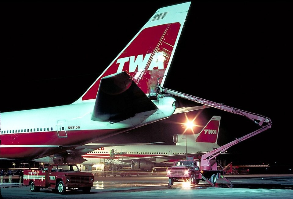 File:Boeing 747-131, Trans World Airlines - TWA AN0069834.jpg