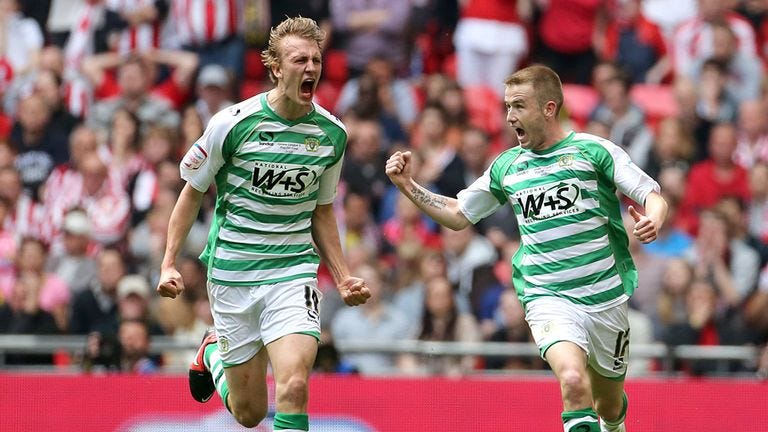 League One play-off final: Yeovil beat Brentford 2-1 at Wembley | Football  News | Sky Sports