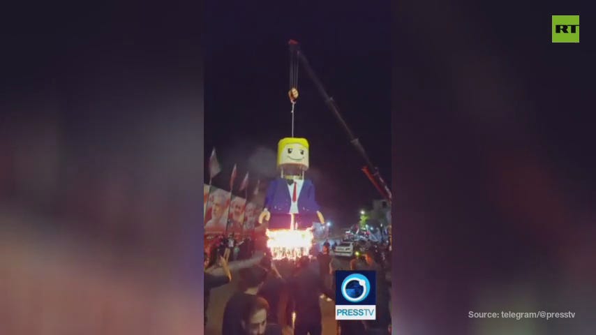 Giant Trump Lego effigy goes up in flames in Iran (VIDEO)