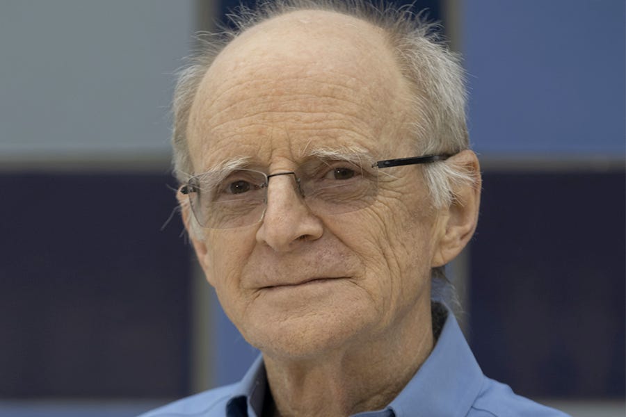 Professor of psychology James W. Pennebaker will be at the Faculty of Education - University of Hradec Králové Professor of psychology James W. Pennebaker will be at the Faculty of Education - University of Hradec Králové