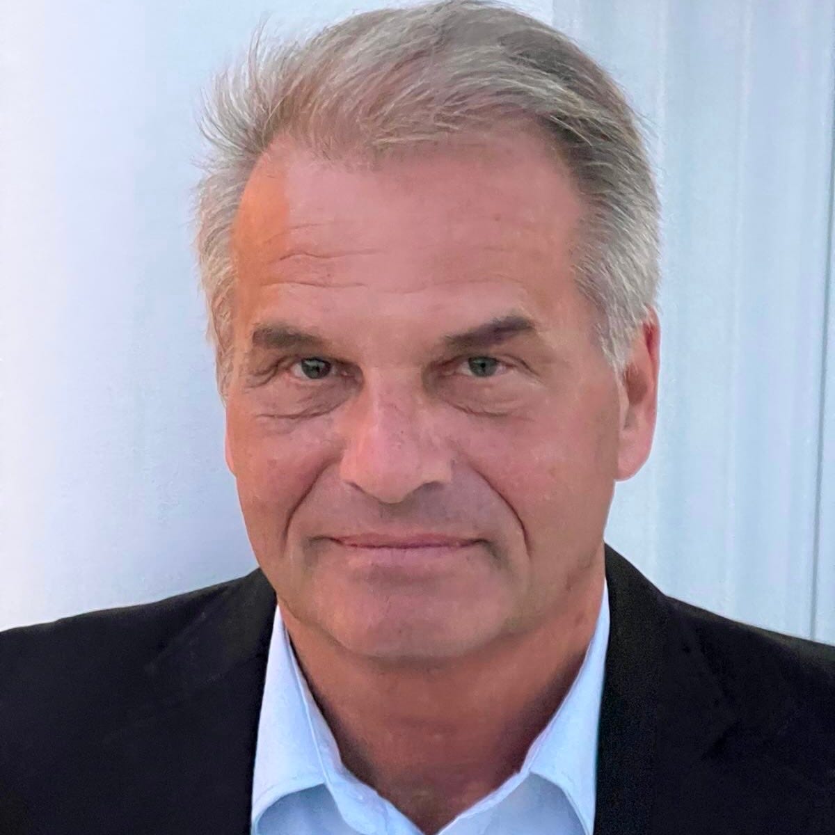 L’avatar du Dr Reiner Fuellmich