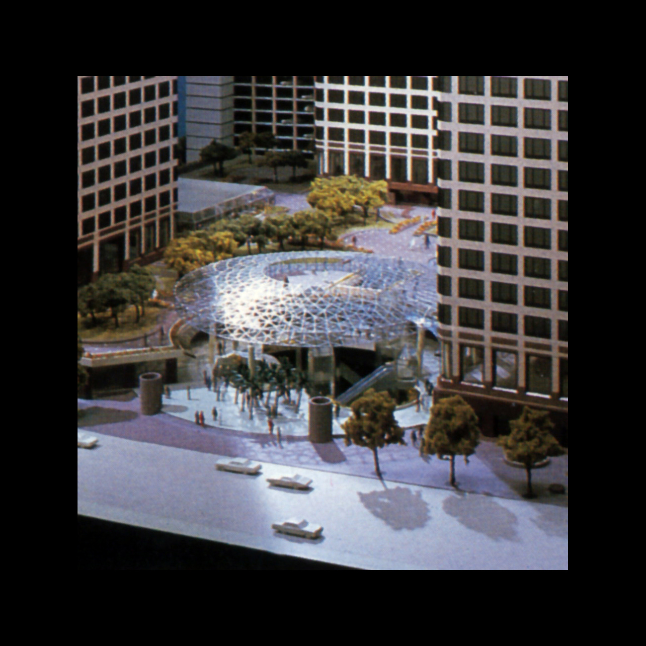 Plaza Court