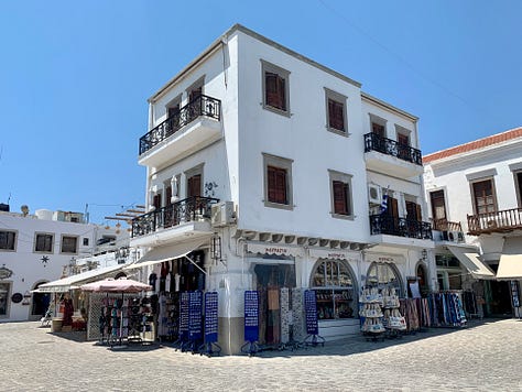 Eating and shopping in Skala on Patmos