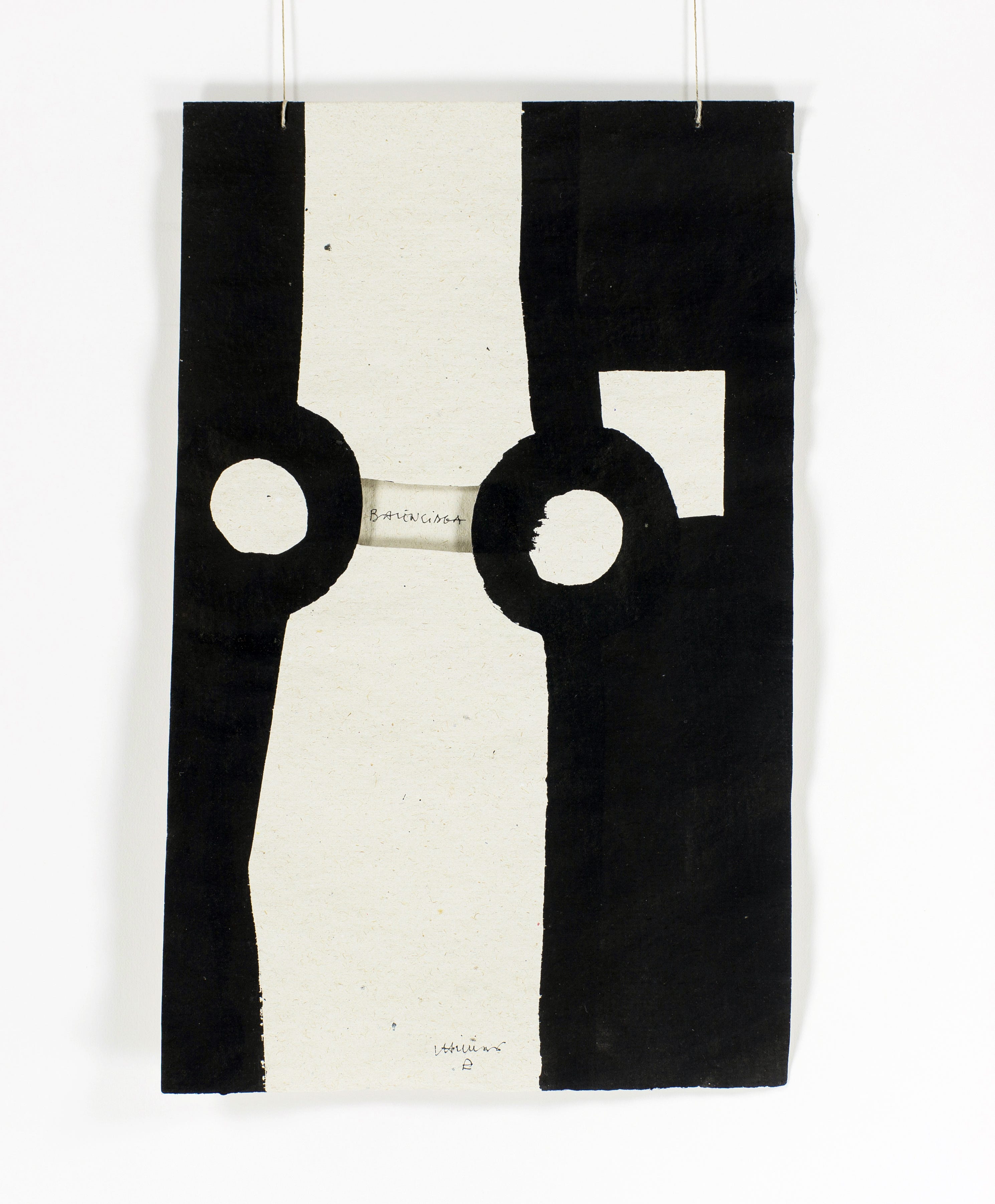 Artean: Eduardo Chillida, Cristóbal Balenciaga, and the Space Between