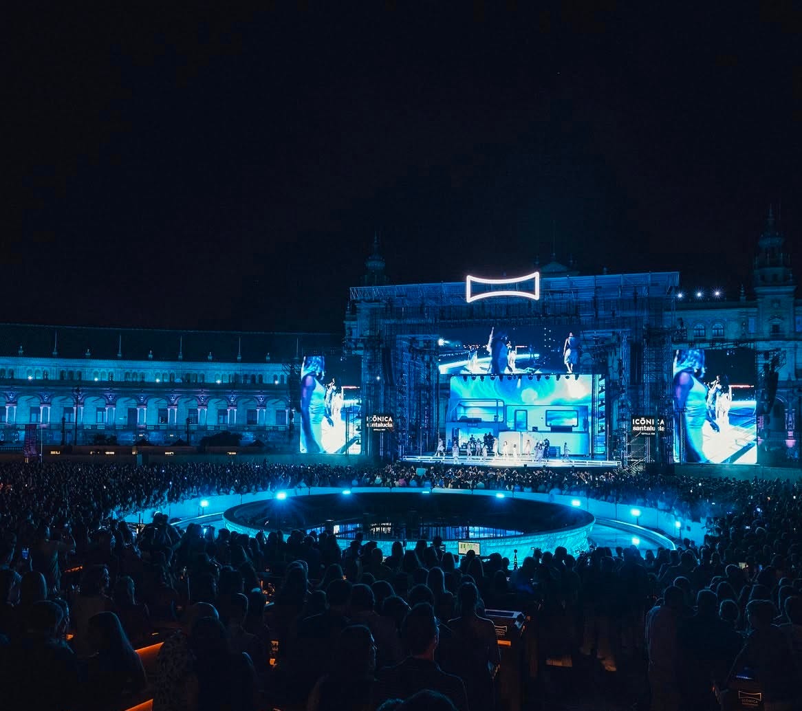 Vista del sold out de Aitana en Sevilla en Icónica Fest Vista del sold out de Aitana en Sevilla en Icónica Fest