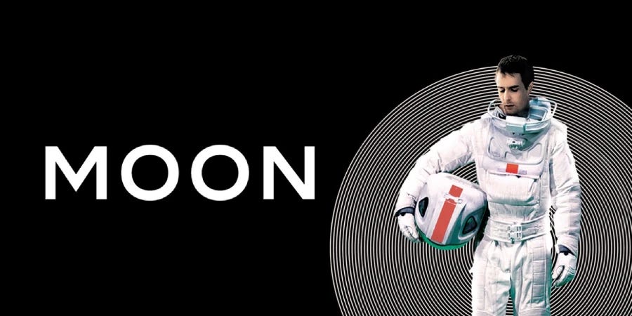 Moon (2009) summary & plot - Spoiler Town