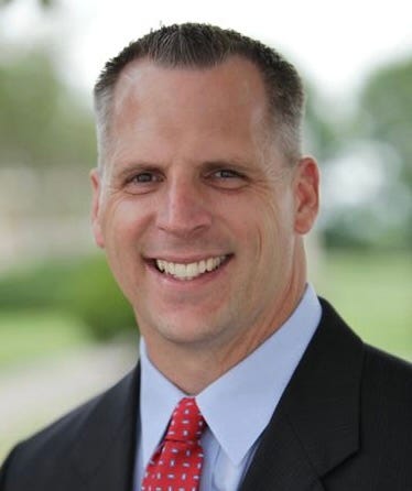 Incumbent Emrick leads Warren in fundraising for high-profile 137th District race