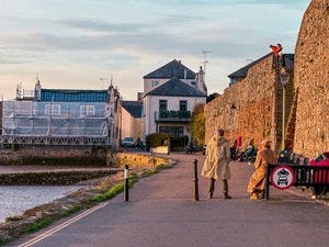 topsham.jpg topsham.jpg
