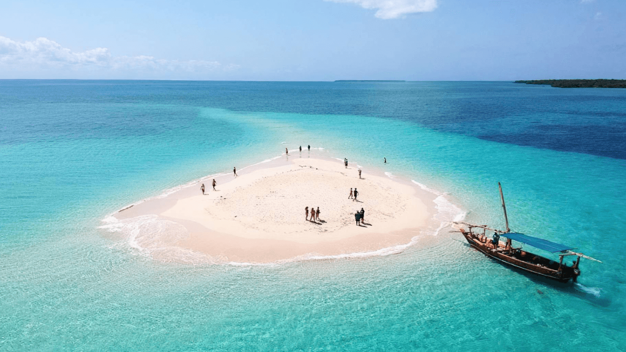 https://www.vela-zanzibar.com/cms-assets/blog/the_digital_nomads_guide_to_zanzibar_remote_work_paradise_d0d3a85efd.png