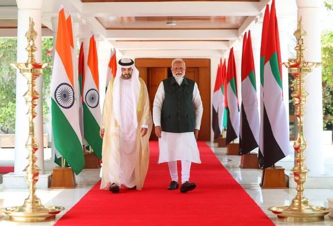 Dubai crown prince arrives in India on official visit | Arab News Dubai crown prince arrives in India on official visit | Arab News