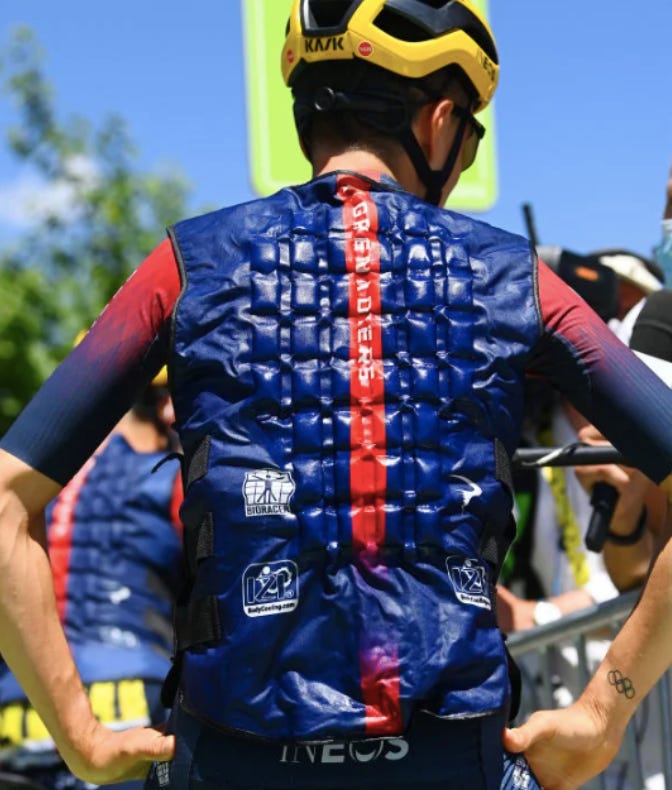 Ghiaccio e dieta: come i ciclisti professionisti combattono il caldo -  Repente