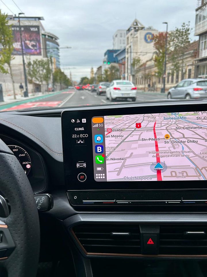 Ruta mașinii din centru până în cartierul Mănăștur. cursă alergător - mașină