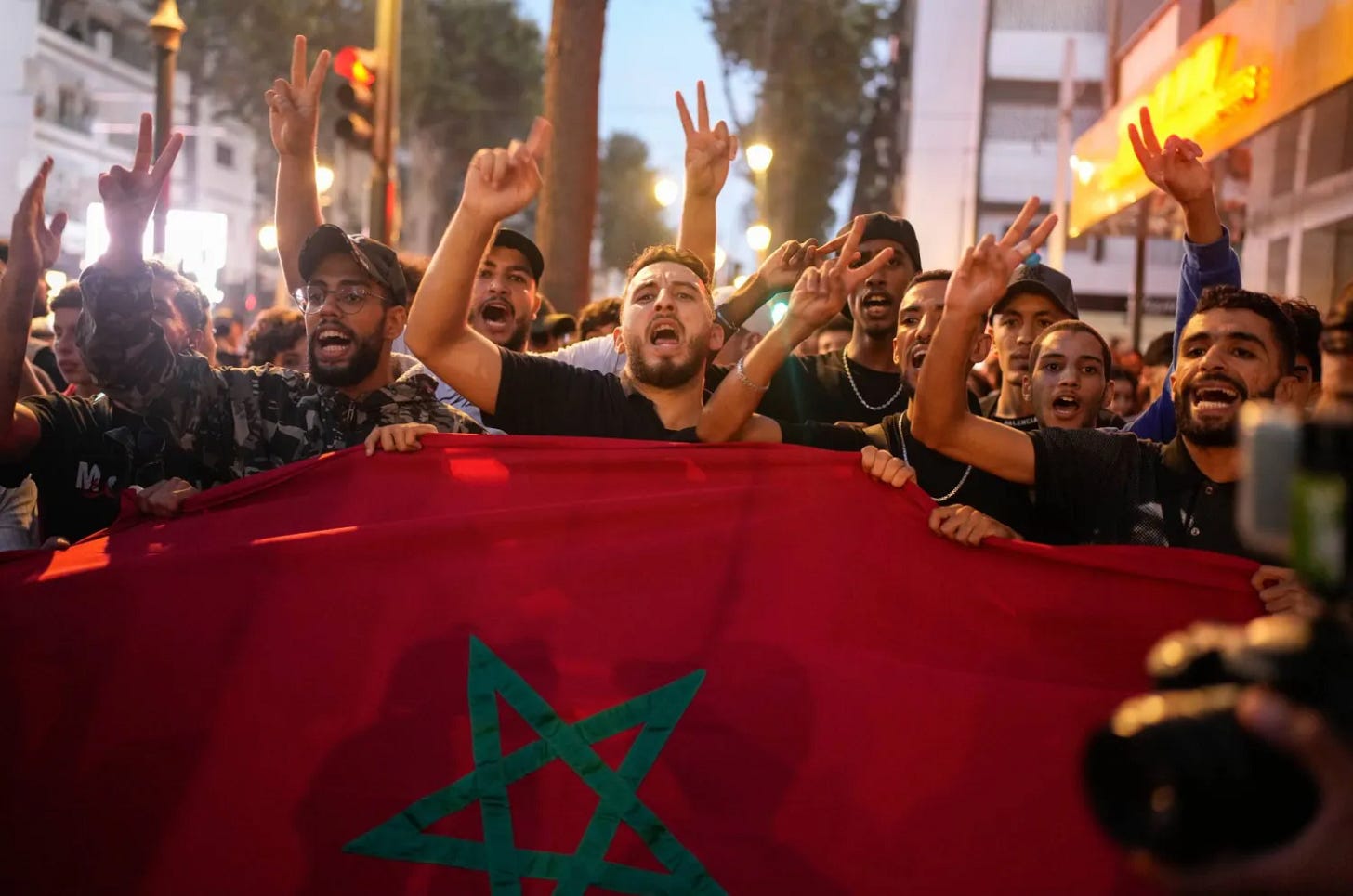 جيل زد 212» التي تقود الاحتجاجات في المغرب تطالب بإقالة الحكومة