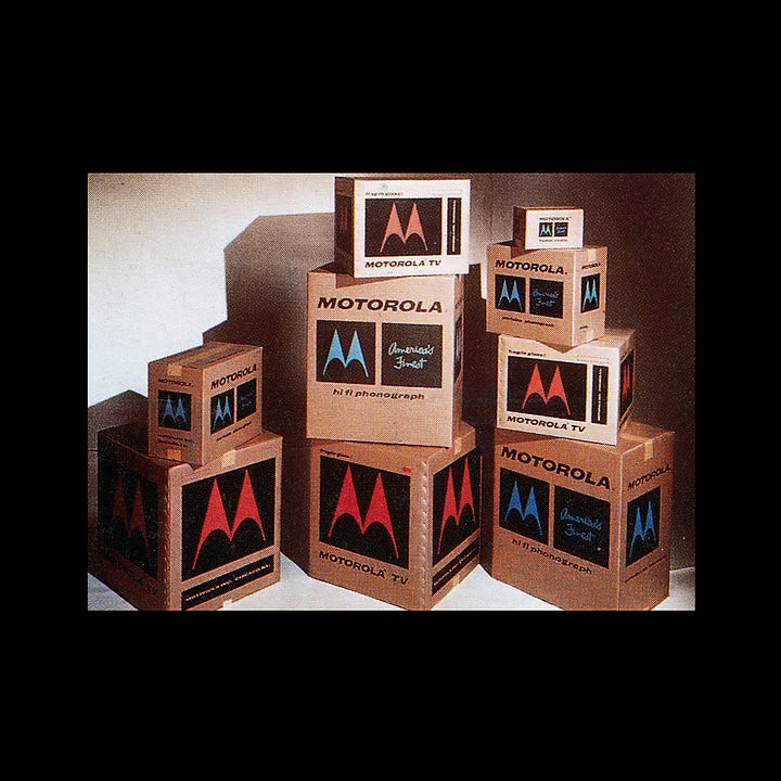 Motorola logo design 1955, Thomas Miller, Morton Goldsholl Associates, Logo HistoriesMotorola logo design 1955, Thomas Miller, Morton Goldsholl Associates, Logo Histories