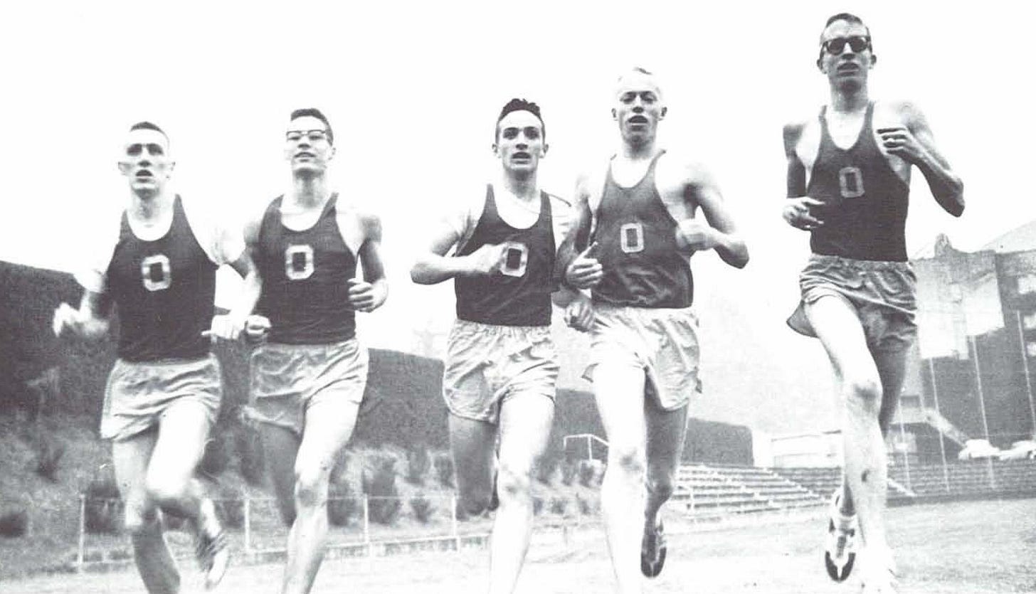 File:Track runners 1958 - Phil Knight second from right.jpg - Wikipedia