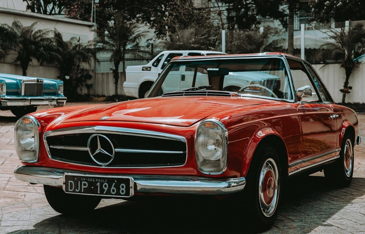 Coches antiguos: trámites y ventajas para sus propietarios | Moje-auto.pl Coches antiguos: trámites y ventajas para sus propietarios | Moje-auto.pl