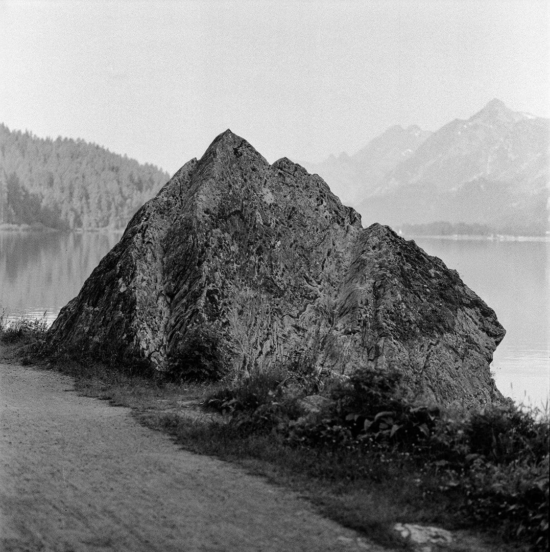 Kathy Slade: As the sun disappears and the shadows descend from the  mountaintop - Preview Art Magazine