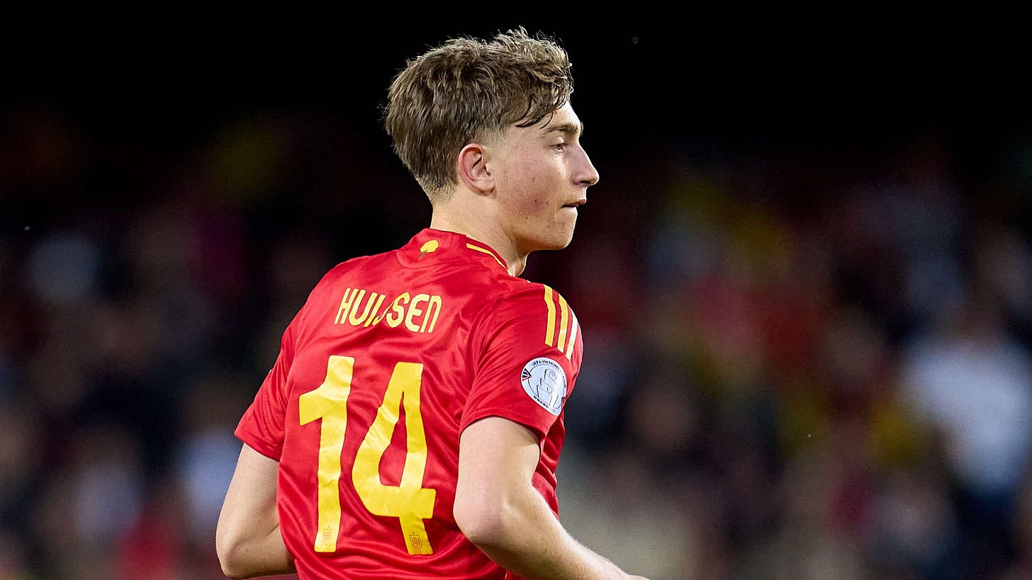 Real Madrid eye £46m bid for Dean Huijsen as Spanish giants battle Chelsea  to signing teenage defender from Bournemouth | Goal.com