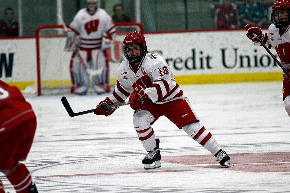 File:Brianna Decker2.jpg