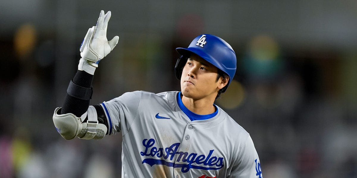 Shohei 2024 Topps Japan Edition SHOHEI OHTANI Strike Zone Heroes #SZH-3