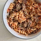 Creamy tomato pink pasta with ground beef (vodka pasta-inspired) 