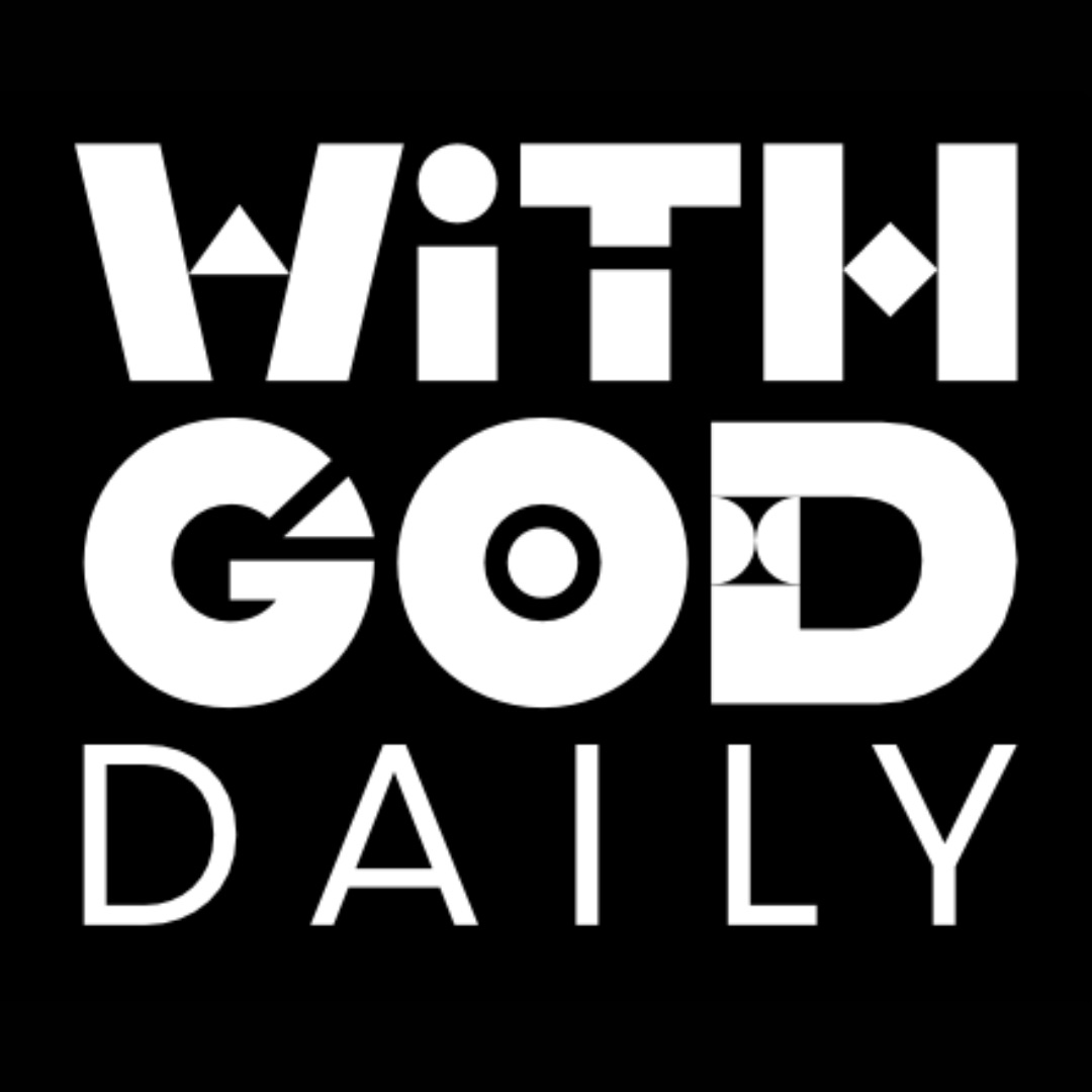 WITH GOD DAILY by Skye Jethani