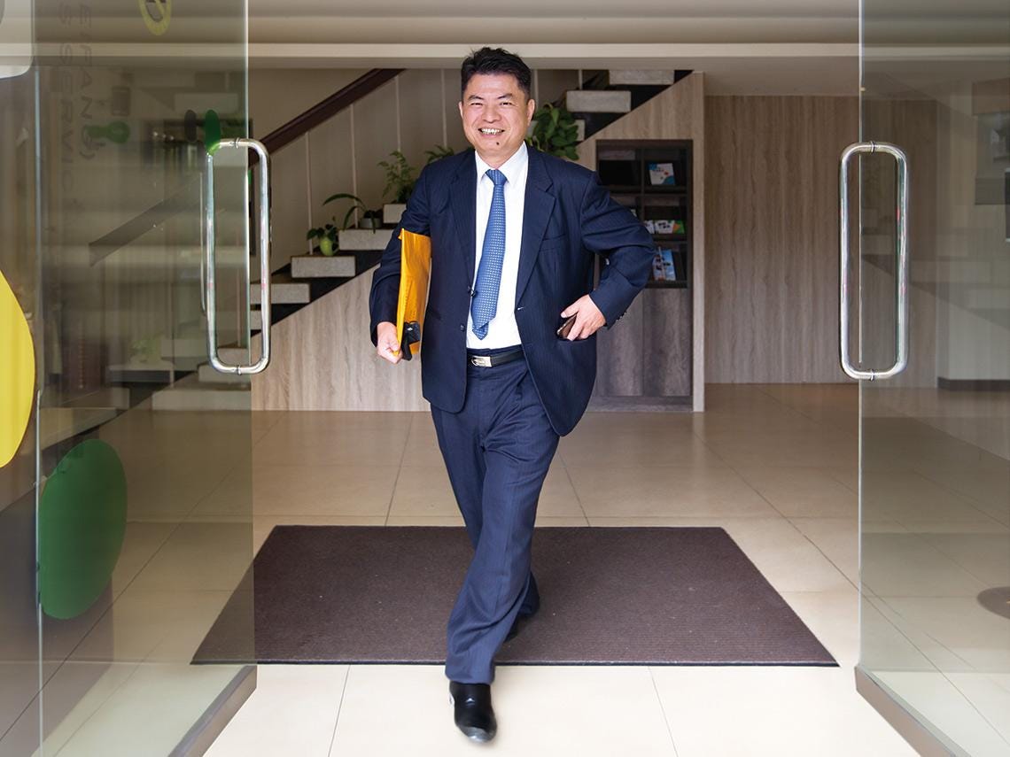 嘉澤董事長朱德祥 嘉澤董事長朱德祥