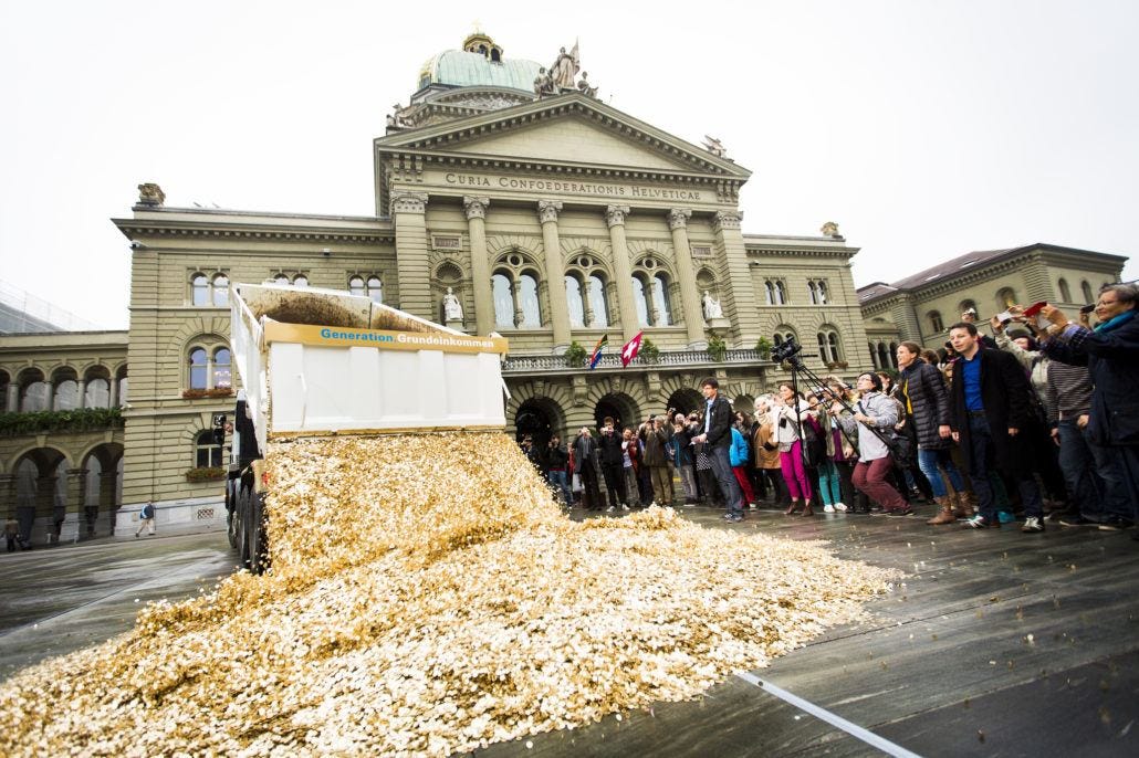 basic_income_performance_in_bern_oct_2013 basic_income_performance_in_bern_oct_2013