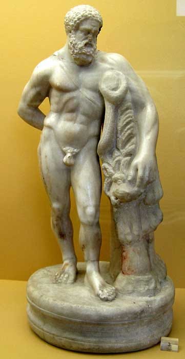 Statue of Hercules on display at the Agora of Athens Museum, which is located in the Stoa of Attalos. (Юкатан / CC BY-SA 3.0) Statue of Hercules on display at the Agora of Athens Museum, which is located in the Stoa of Attalos. (Юкатан / CC BY-SA 3.0)