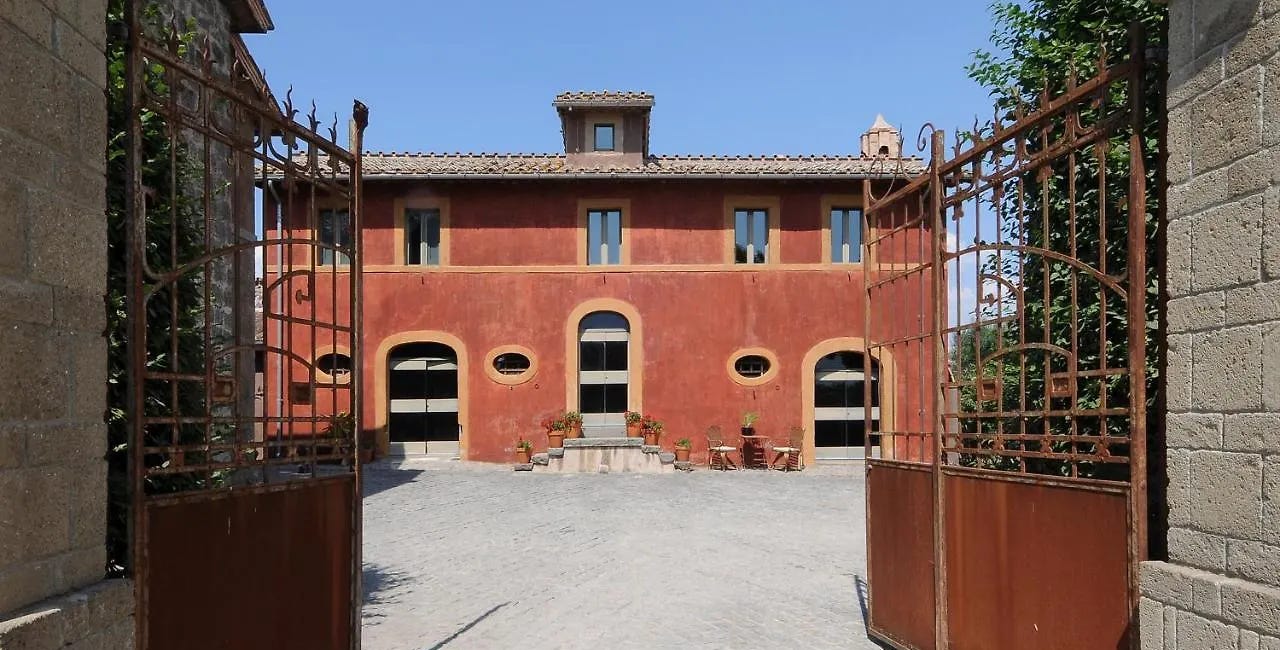 Ronciglione | Baptism into the Other Italy