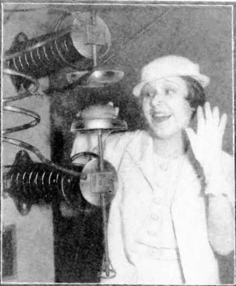 File:Cooking with radio waves - Chicago Worlds Fair 1933.jpg