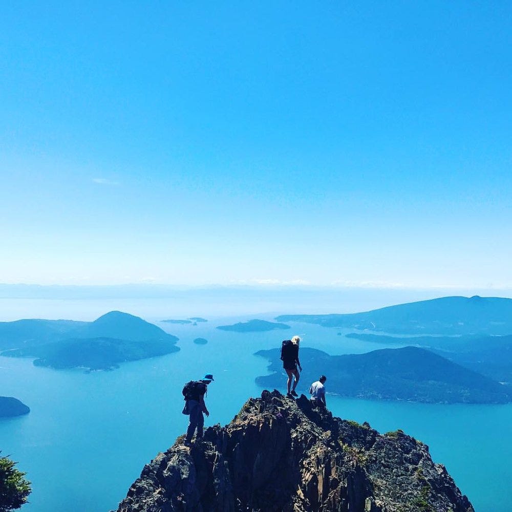 hiking in van.jpg hiking in van.jpg