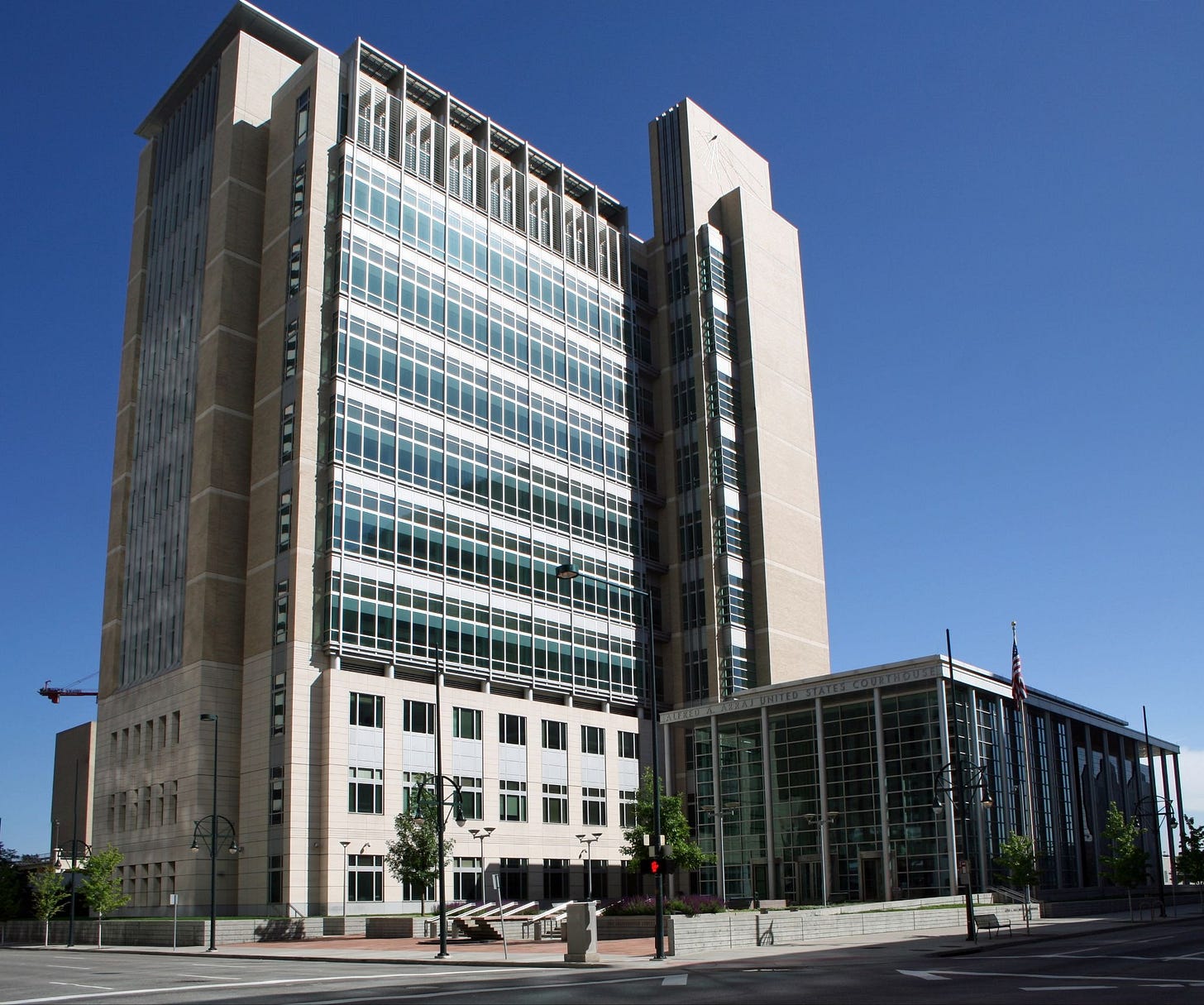 Alfred A. Arraj federal courthouse in Denver (Credit: Jeffrey Beall/Flickr)