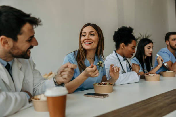 1,700+ Doctors Eating Lunch Stock Photos and Royalty-Free Pictures - iStock 1,700+ Doctors Eating Lunch Stock Photos and Royalty-Free Pictures - iStock