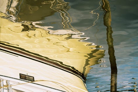 Short tele-photo compression