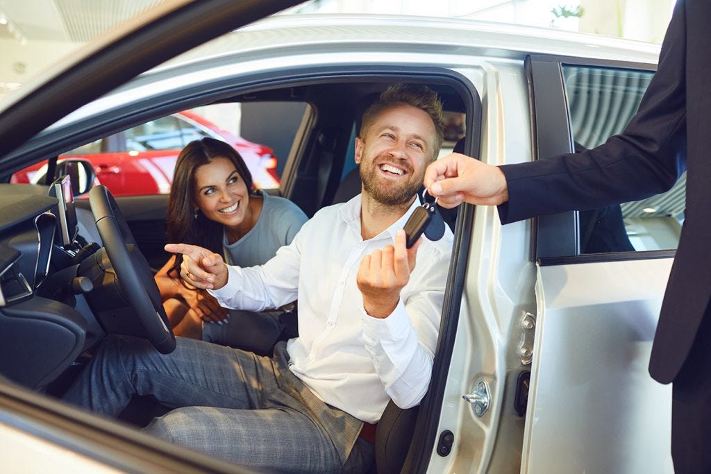 Find Out What It's Like When You Rent A Car During The Month Of October For Halloween Party And Pandemic. - United Auto Rental Find Out What It's Like When You Rent A Car During The Month Of October For Halloween Party And Pandemic. - United Auto Rental