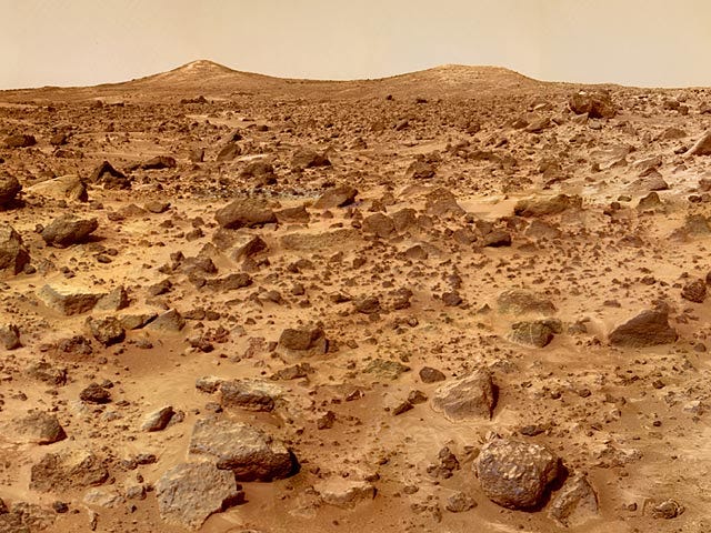 A rocky Martian landscape taken by the Pathfinder rover.