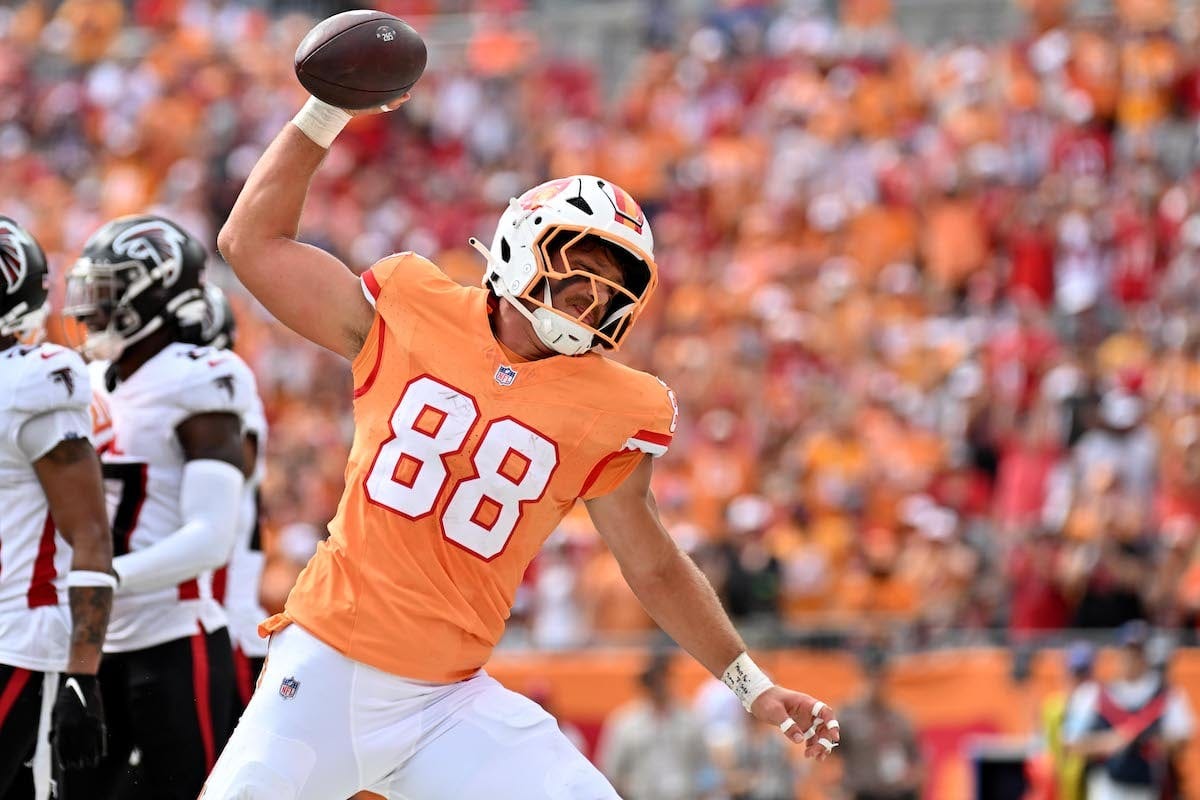 Does Cade Otton Still Have To Be The Bucs' Iron Man In 2026?