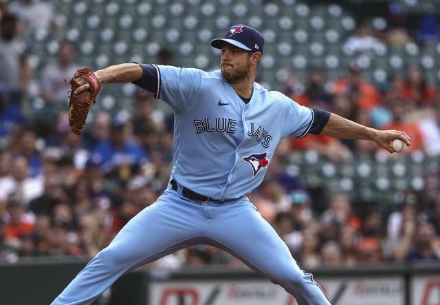 Blue Jays power past host Astros