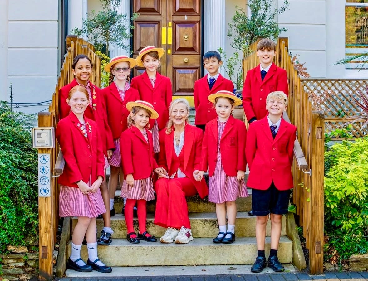 No photo description available.