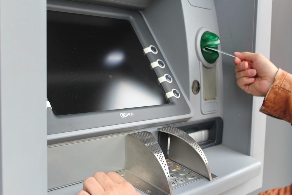 ATM / Multibanco ATM / Multibanco