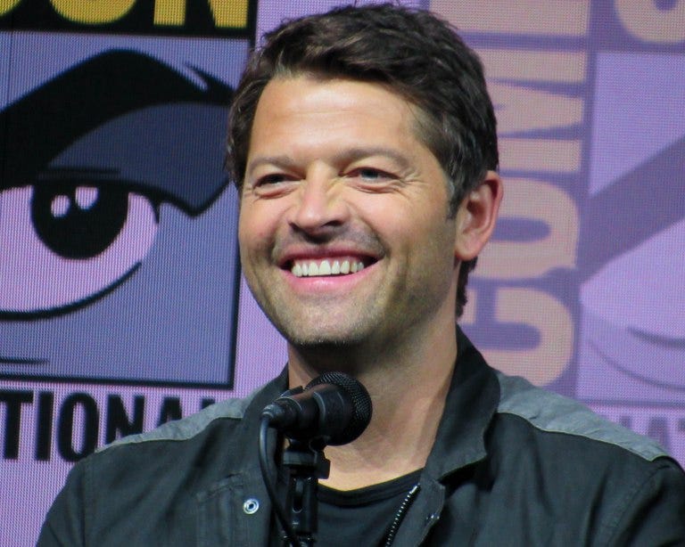 misha collins closes down comic con 2018 supernatural panel misha collins closes down comic con 2018 supernatural panel