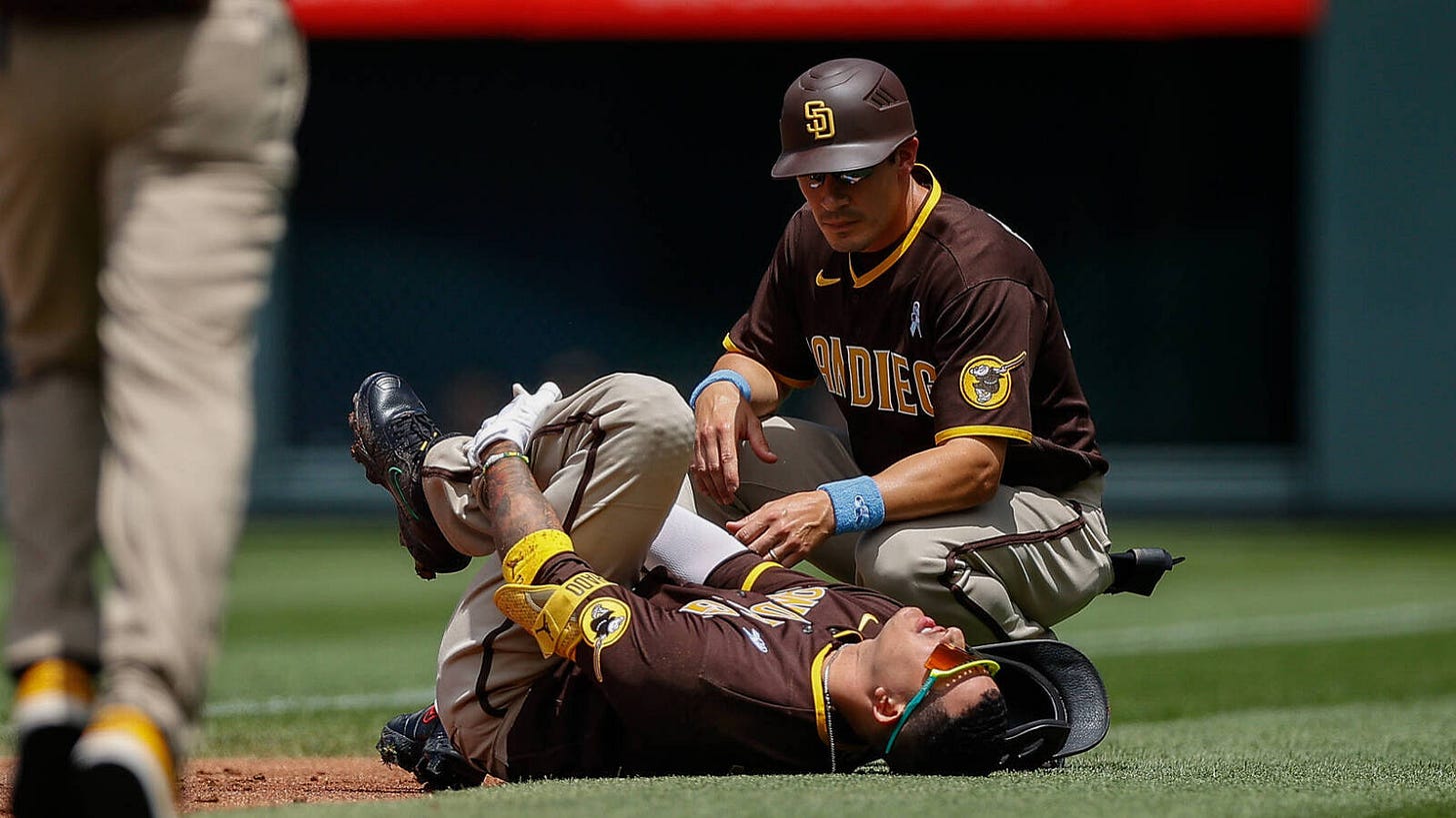 Padres' Manny Machado diagnosed with ankle sprain | Yardbarker