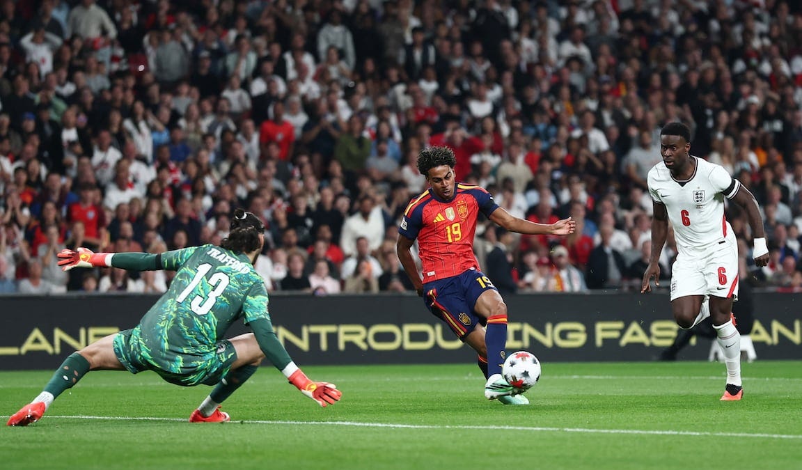 España sigue dominando con mano dura 