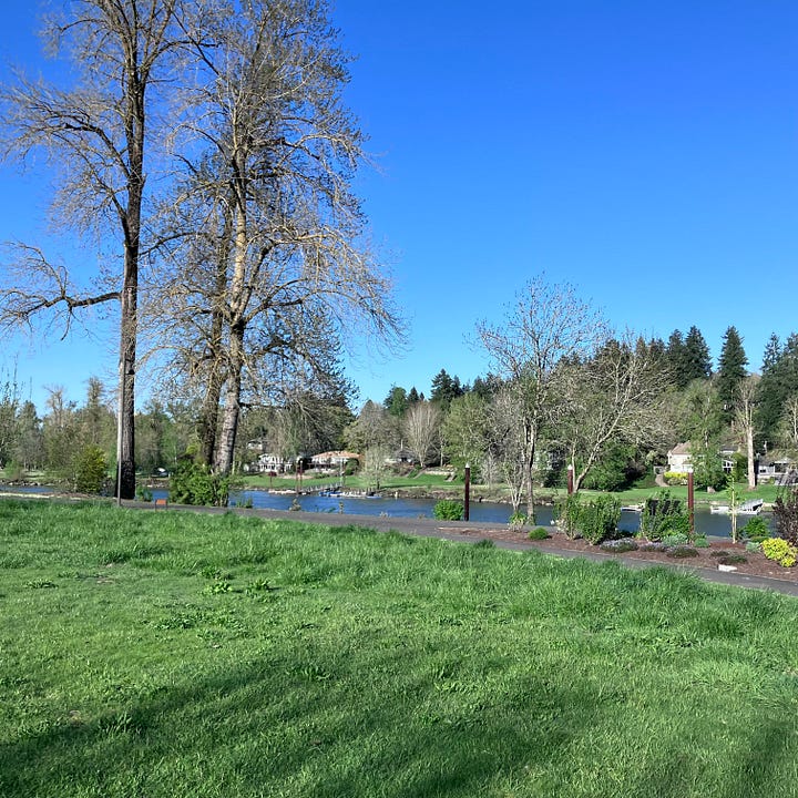 Kacey Carpenter by Lake Oswego and the Willamette River in Oregon