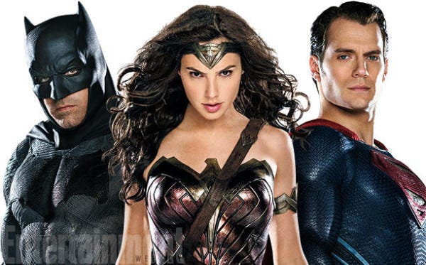ben affleck batman with superman supergirl 2015 images ben affleck batman with superman supergirl 2015 images