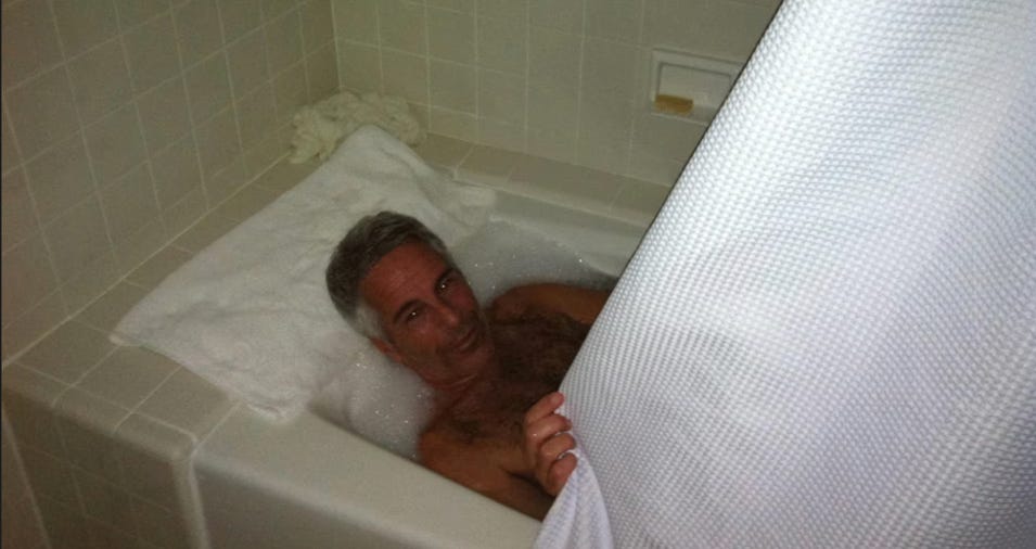 A person in a bathtub

AI-generated content may be incorrect.