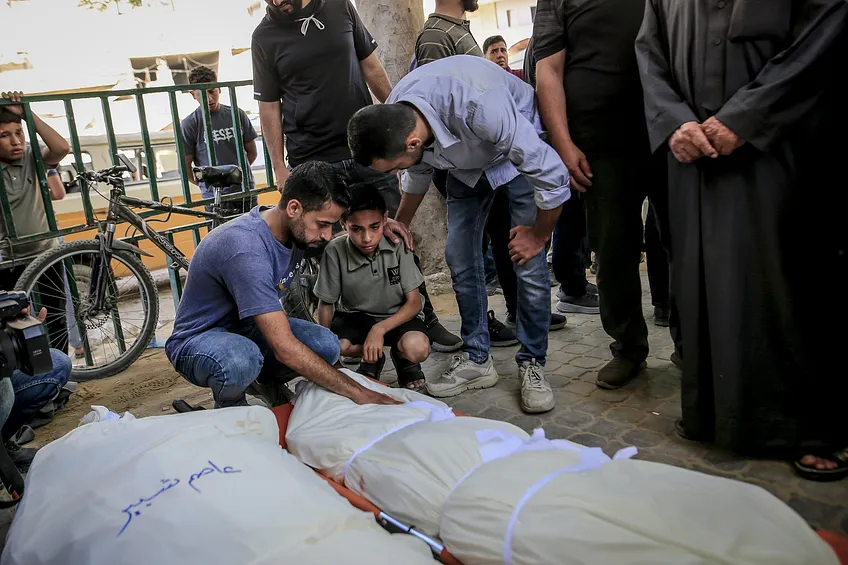 Israel kills 11 in Gaza