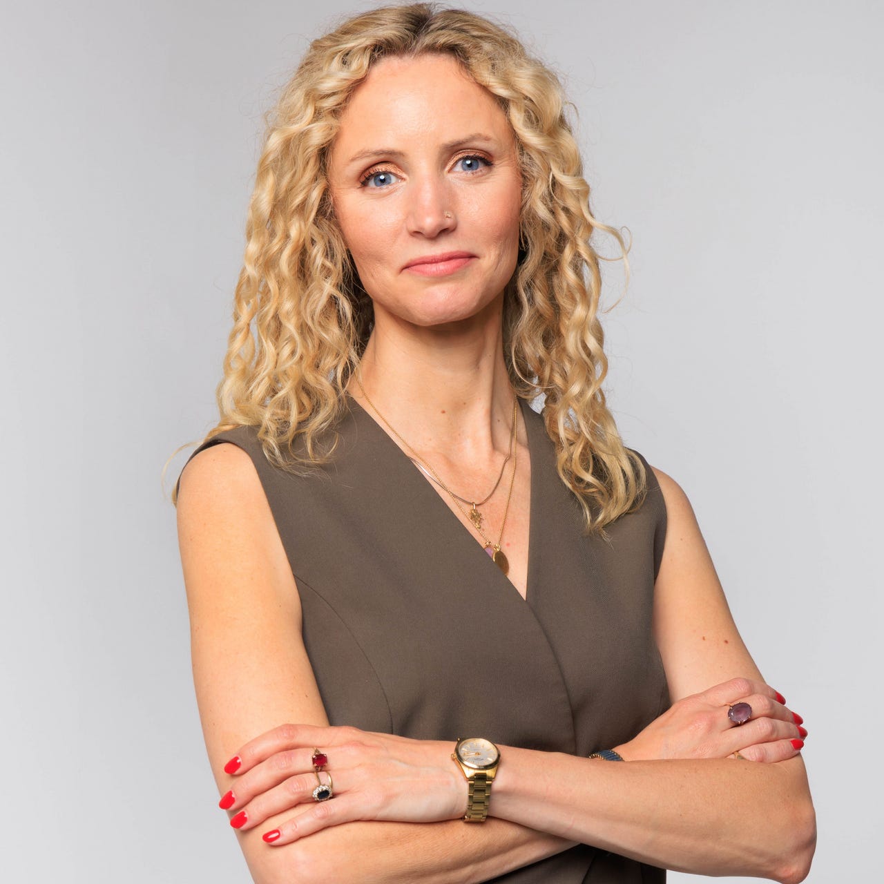 Suzannah Lipscomb logo